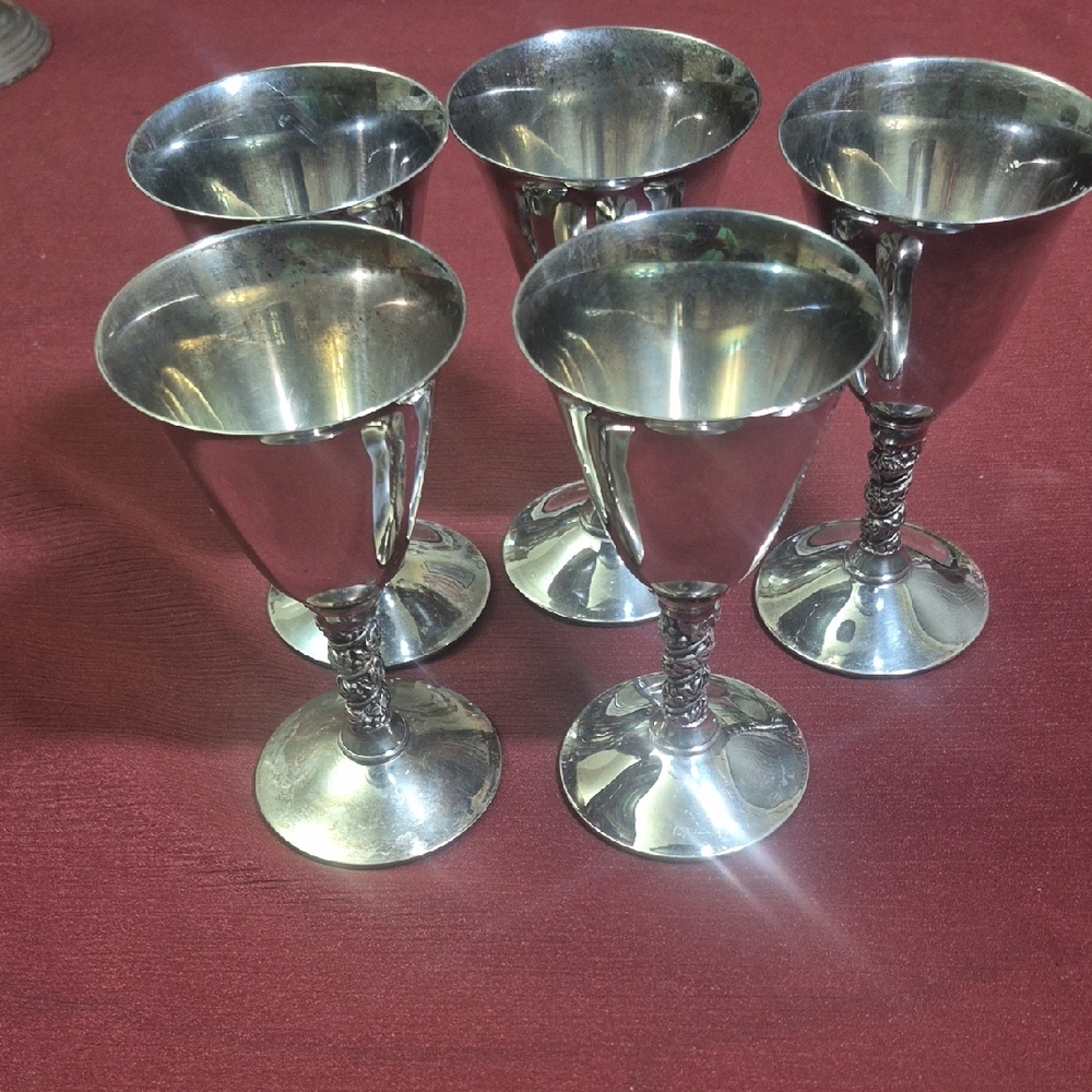 Elegant FB Rogers Spain Silver Plated Goblet Set